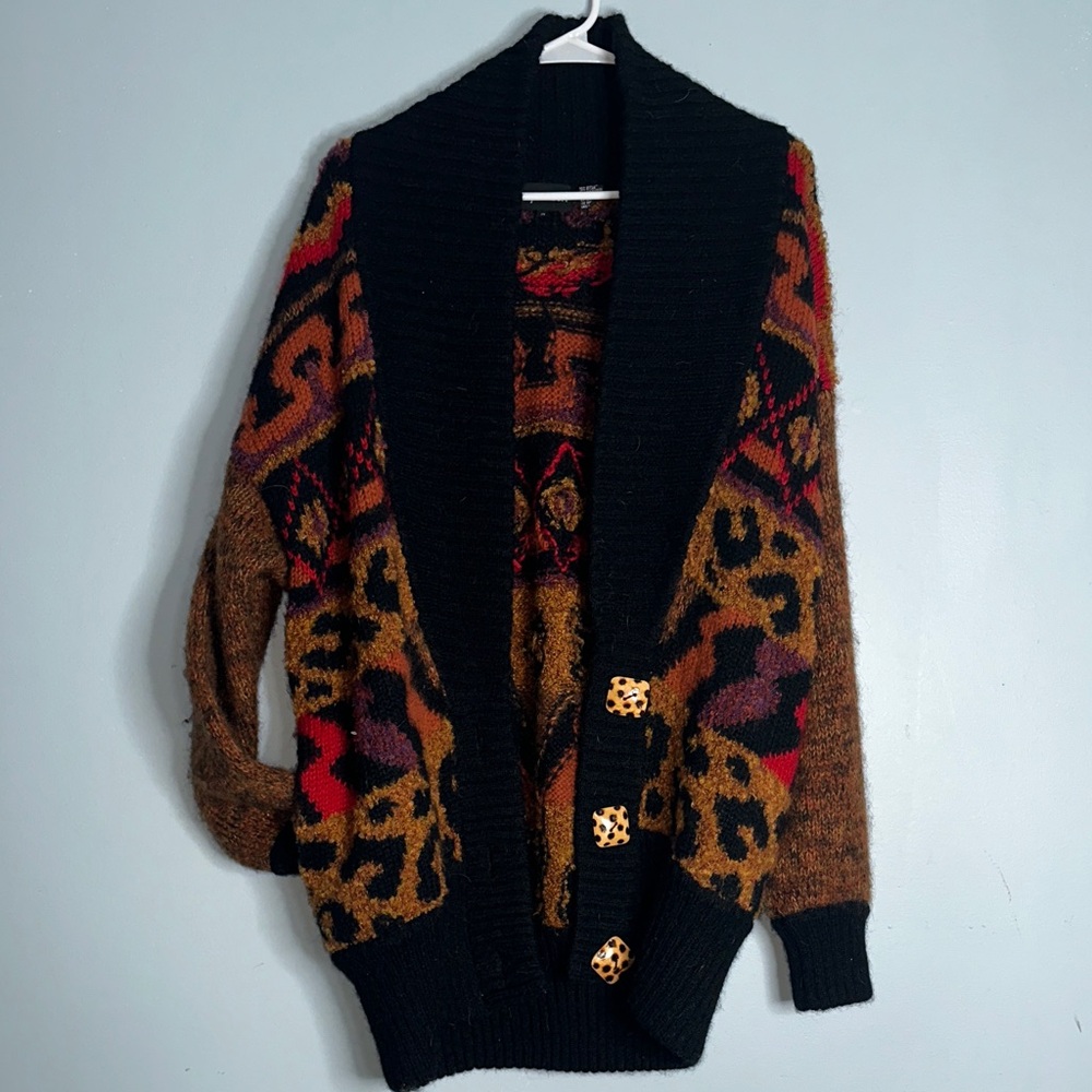 Chic Leopard Print Cardigan - Black and Brown